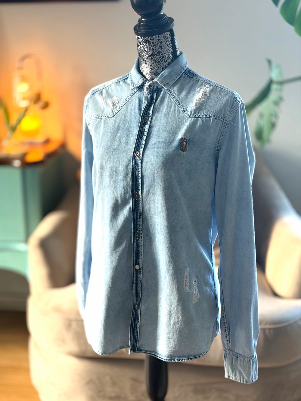 NWT Ralph Lauren Soft Chambray Denim Western Embroidered Button Down Shirt - Picture 2 of 8